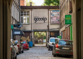 Szlakiem łódzkich podwórek. Piotrkowska 80