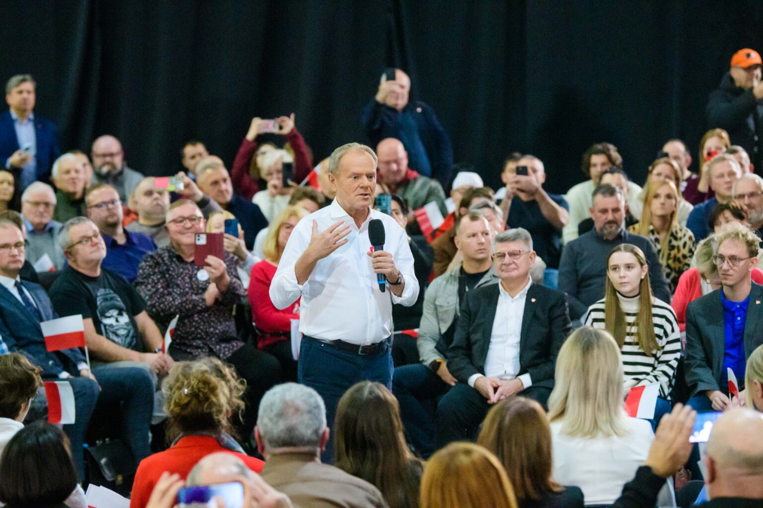 Premier Donald Tusk w Piotrkowie Trybunalskim Fot Sebastian Szwajkowski Premier Donald Tusk w Piotrkowie Trybunalskim Fot Sebastian Szwajkowski