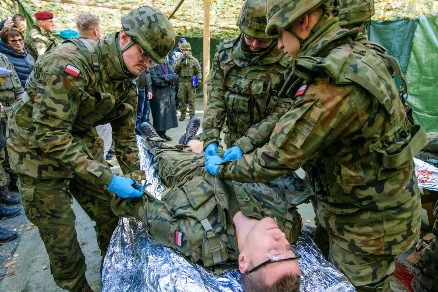 Wicepremier Kosiniak Kamysz na cwiczeniach medykow wojskowych fot Sebastian Szwajkowski 11 1