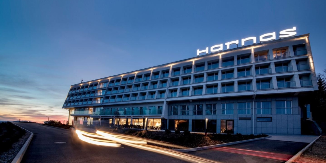 Czy to idealny hotel dla dwojga? Zaglądamy do Hotelu HARNAŚ w Bukowinie Tatrzańskiej 1 Czy to idealny hotel dla dwojga? Zaglądamy do Hotelu HARNAŚ w Bukowinie Tatrzańskiej