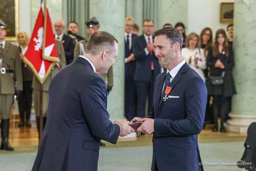 Sławosz Uznański-Wiśniewski odznaczony Krzyżem Kawalerskim Orderu Odrodzenia Polski
