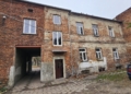 Grzyb na ścianach i brak ocieplenia. Piotrkowianie skarżą się na warunki mieszkaniowe, fot. P. Kwiatkowski