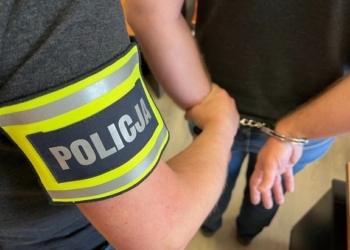 Pobił 48-latka na śmierć, jego kolega zacierał ślady. Są już w rękach policji