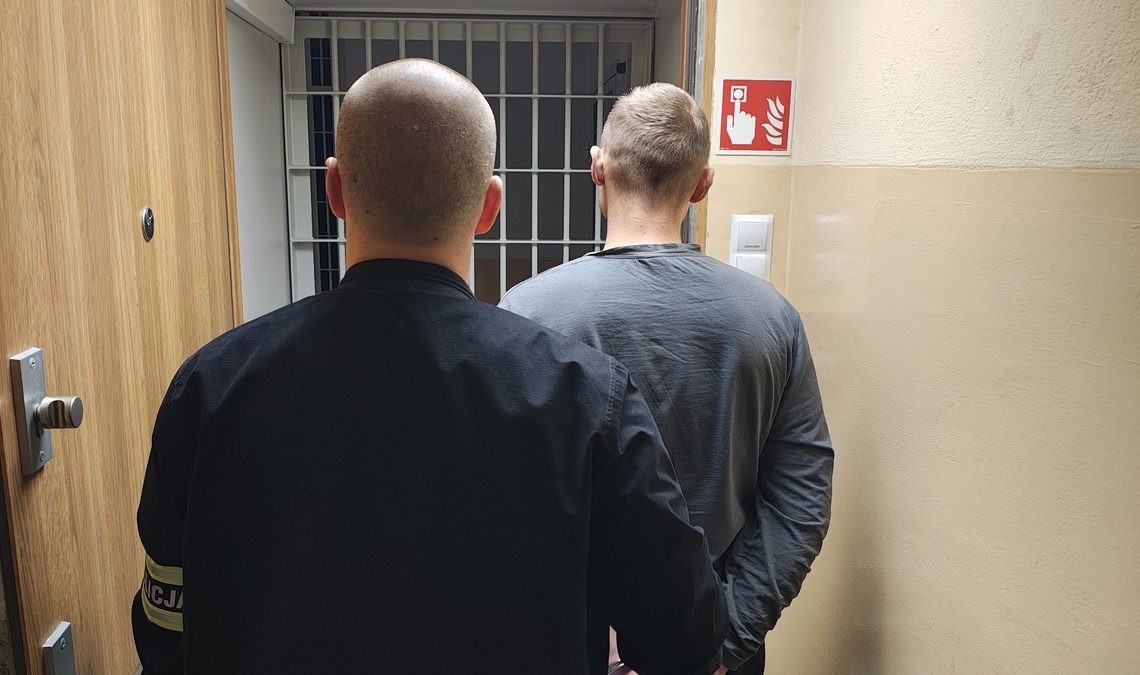 Ataki na obcokrajowców w Głownie. Doszło do kradzieży i pobicia [WIDEO]