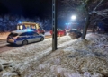 Groźny wypadek w Brzezinach. Zima dała o sobie znać nie tylko tam 2 Groźny wypadek w Brezinach. 4 osoby ranne, fot. KP PSP Brzeziny