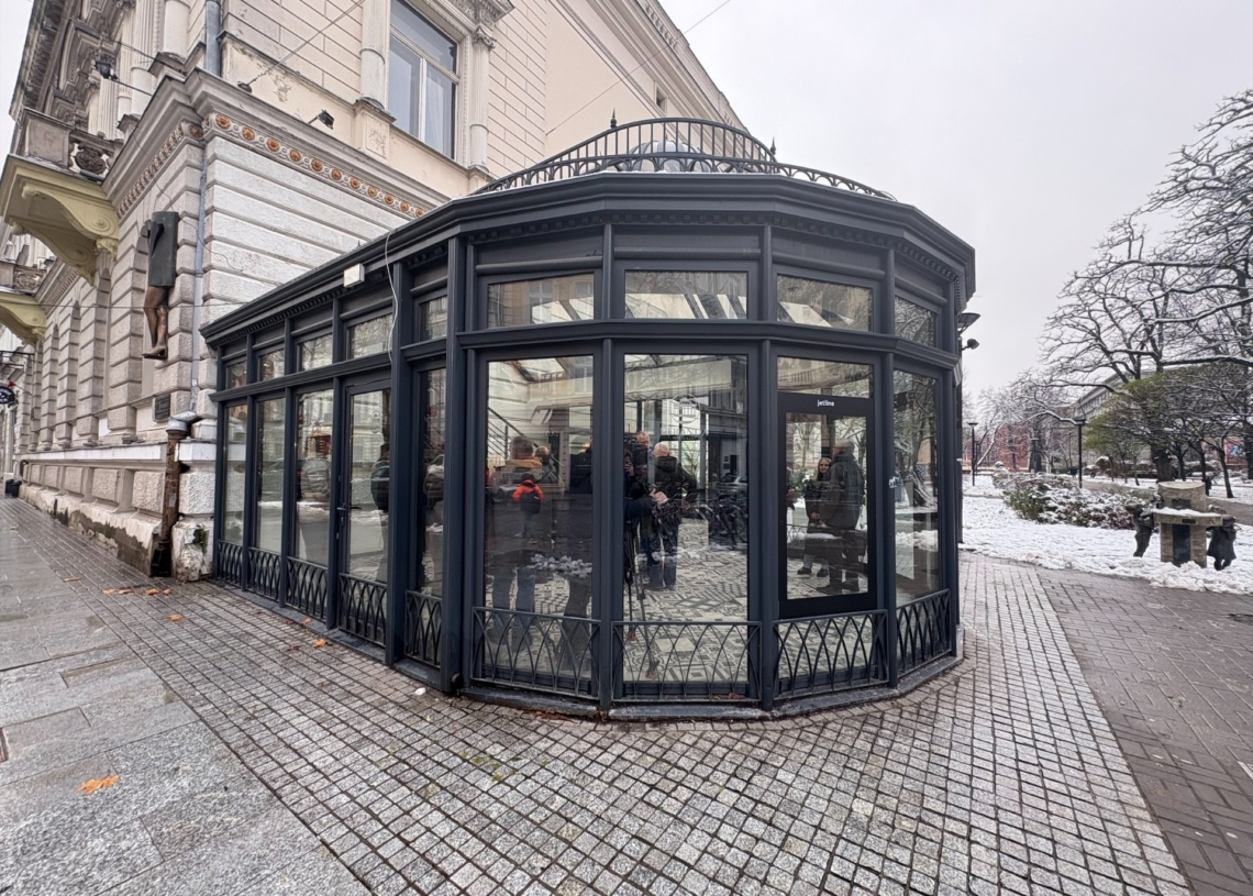 Siódemki na Piotrkowskiej czekają na nowego najemcę. Zorganizowano „drzwi otwarte”