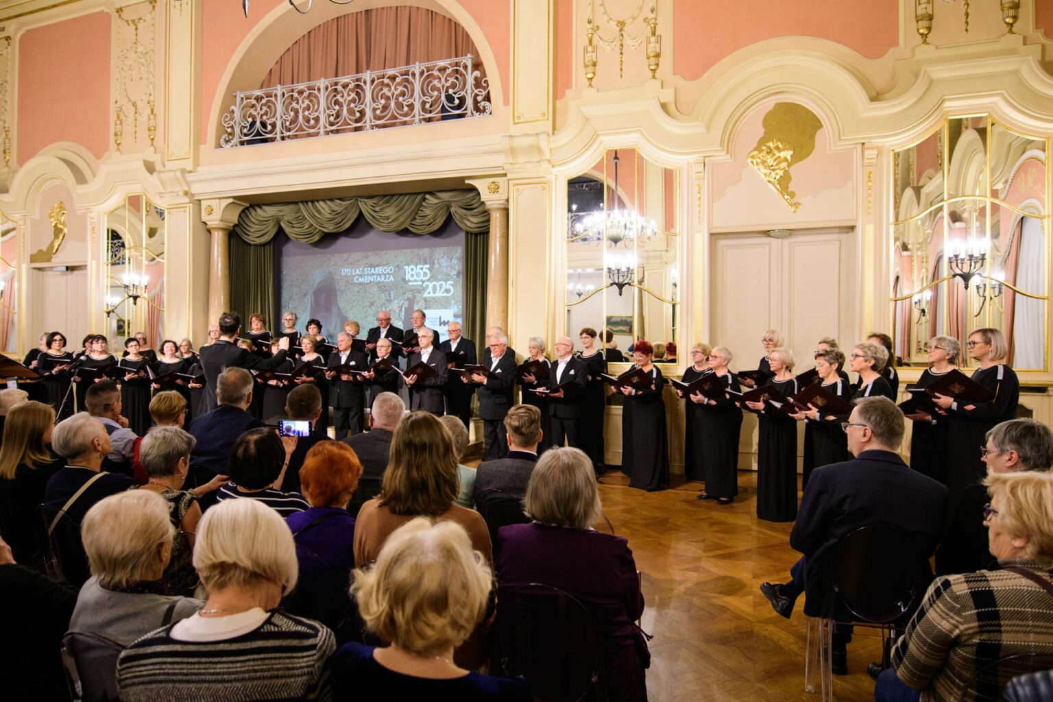 Koncert na 170 lat Starego Cmentarza w Łodzi fot Sebastian Szwajkowski_2 Koncert na 170 lat Starego Cmentarza w Lodzi fot Sebastian Szwajkowski 2