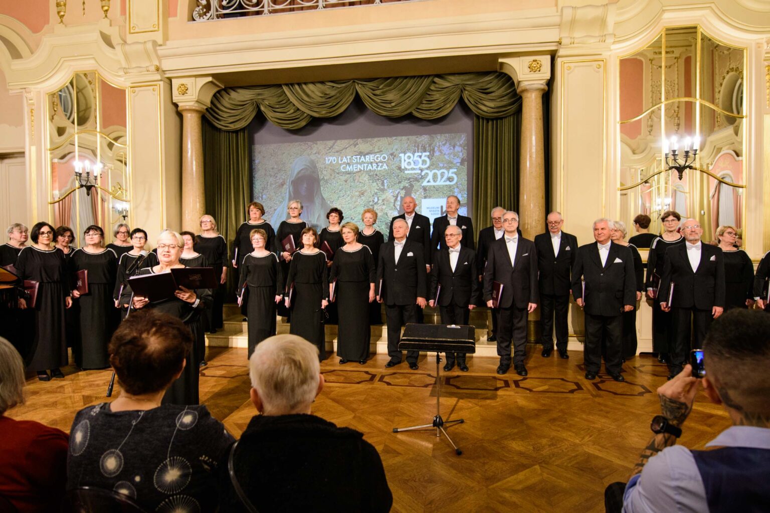 Koncert na 170 lat Starego Cmentarza w Łodzi fot Sebastian Szwajkowski_3 Koncert na 170 lat Starego Cmentarza w Lodzi fot Sebastian Szwajkowski 3