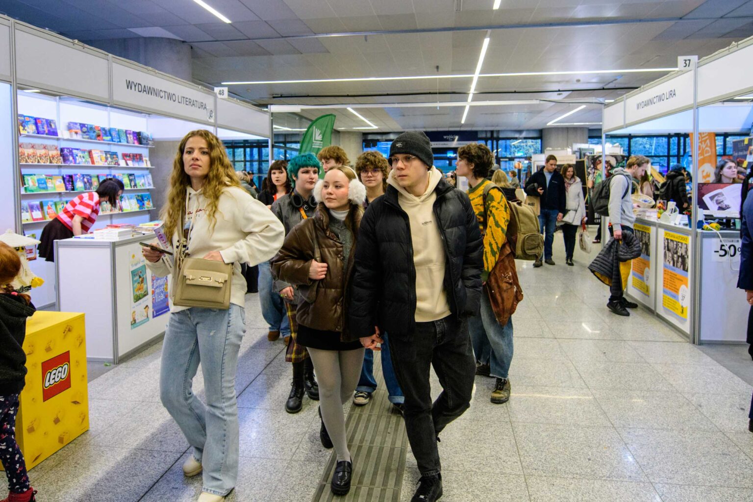 Lodzkie Targi Ksiazki dworzec Fabryczna fot Sebastian Szwajkowski 5