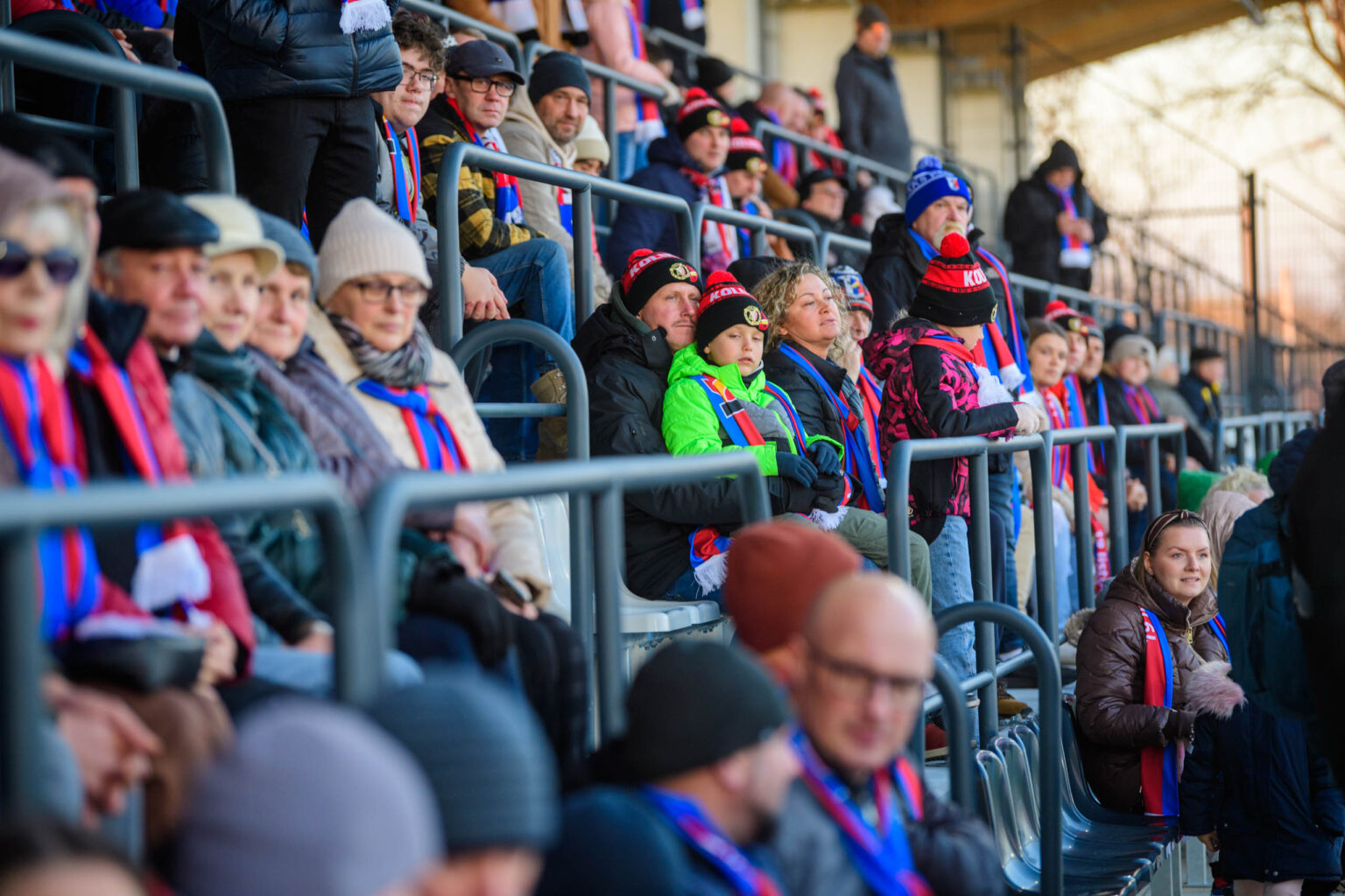 Otwarcie stadionu KKS Koluszki fot Sebastian Szwajkowski 24