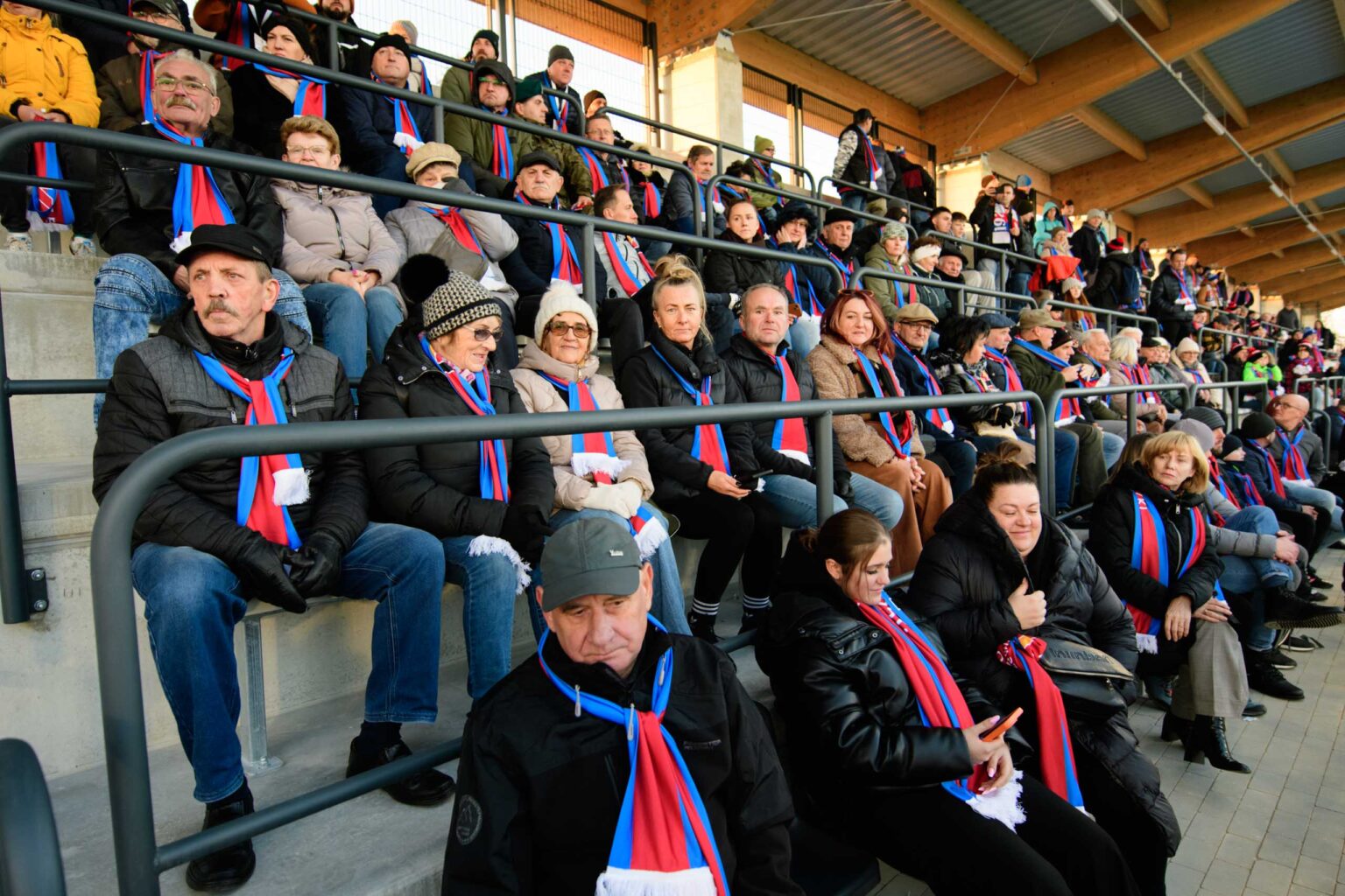 Otwarcie stadionu KKS Koluszki fot Sebastian Szwajkowski 3