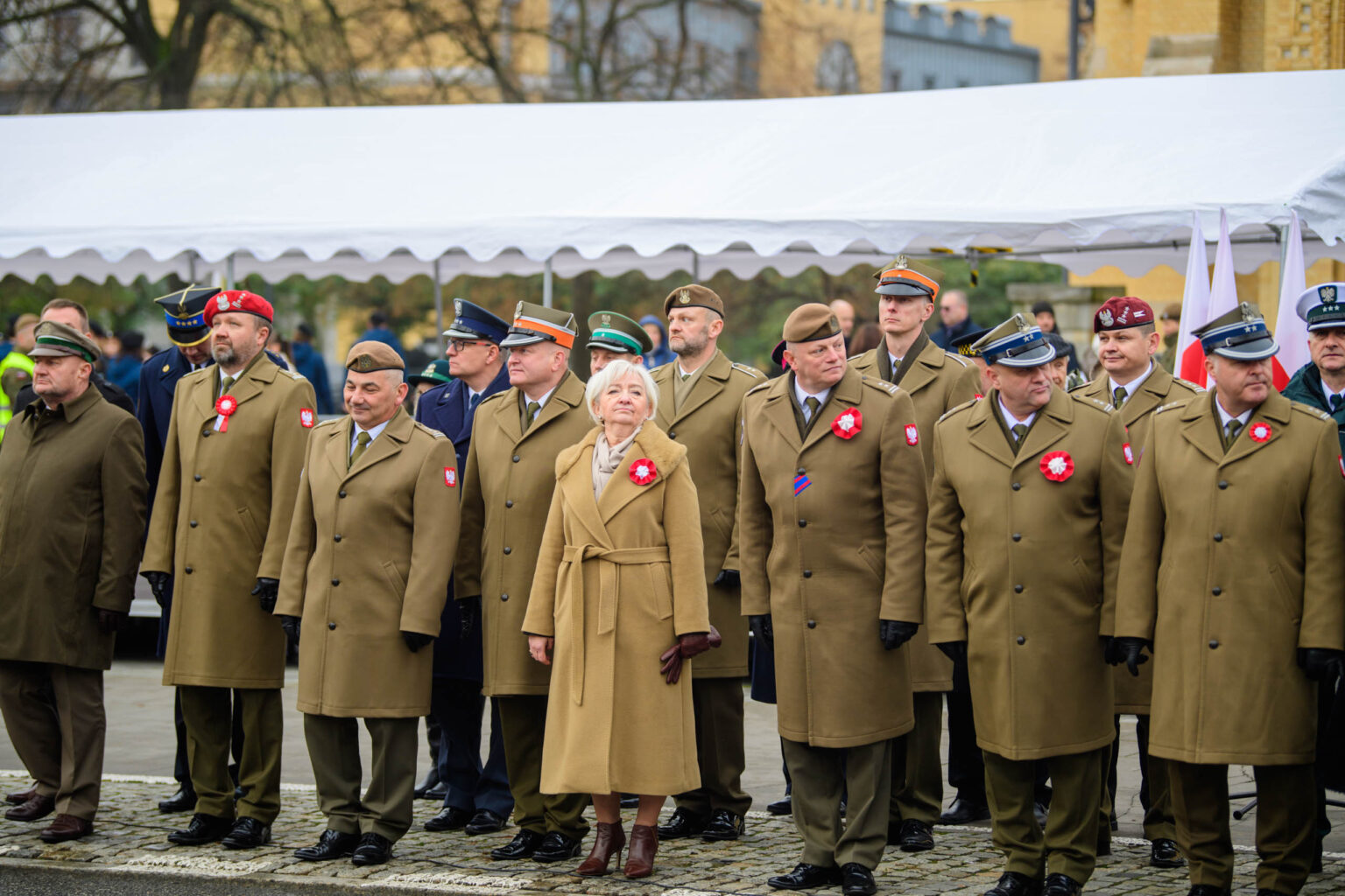 Swieto Niepodleglosci uroczystosci pod katedra fot Sebastian Szwajkowski 35
