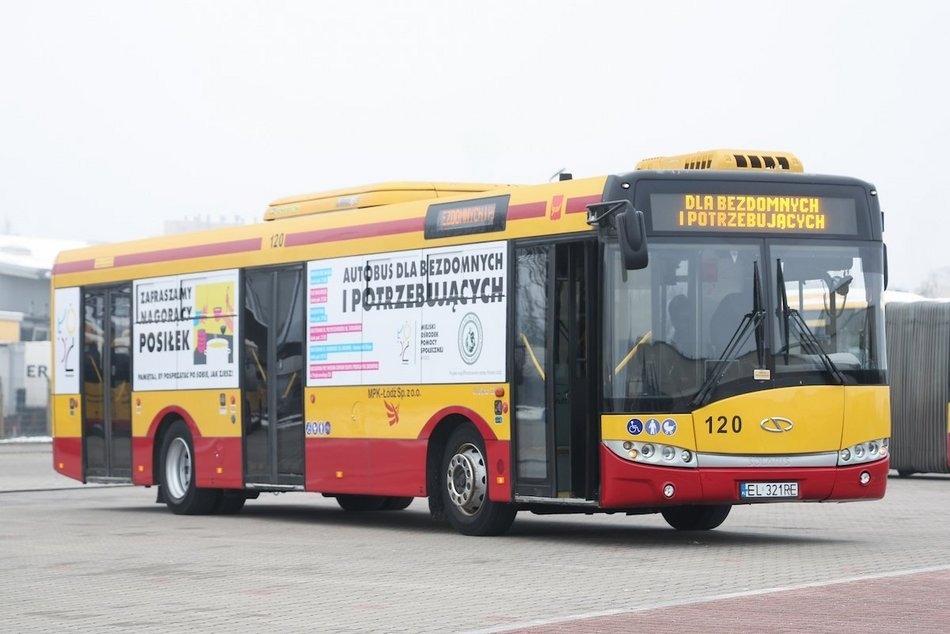 Autobus dla osób w kryzysie bezdomności. Kiedy wyjedzie na ulice Łodzi? 1 Autobus dla osób w kryzysie bezdomności. Kiedy wyjedzie na ulice Łodzi?