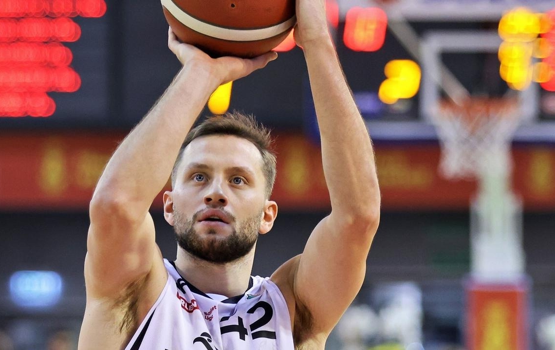 Hit transferowy w 1. lidze. Marcel Ponitka zawodnikiem ŁKS Coolpack Łódź 1 Marcel Ponitka w ŁKS Coolpack Łódź