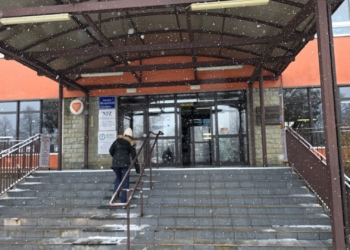 Pielęgniarki z Bełchatowa walczą o odszkodowania. Chodzi o nierówne wynagrodzenia