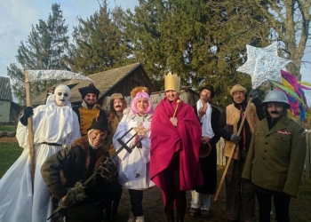 Kolędowanie na ziemi sieradzkiej. Od wiliorzy po herody i józefki 9 Kolędowanie na ziemi sieradzkiej. Od Wiliorzy po herody i józefki
