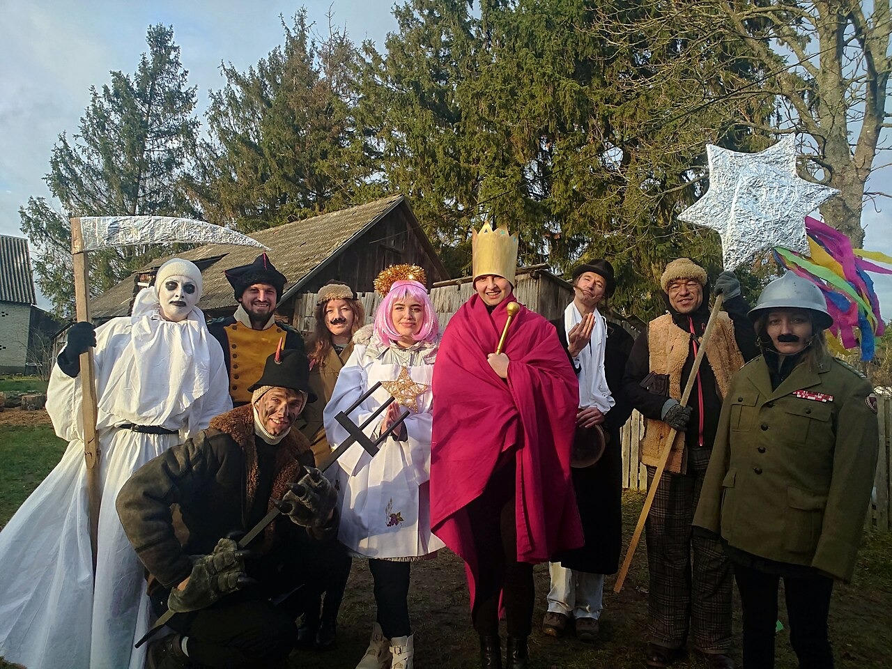 Kolędowanie na ziemi sieradzkiej. Od Wiliorzy po herody i józefki
