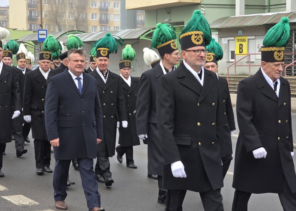 Barbórka 2025. Bełchatowianie świętują z górnikami i zastanawiają się nad przyszłością