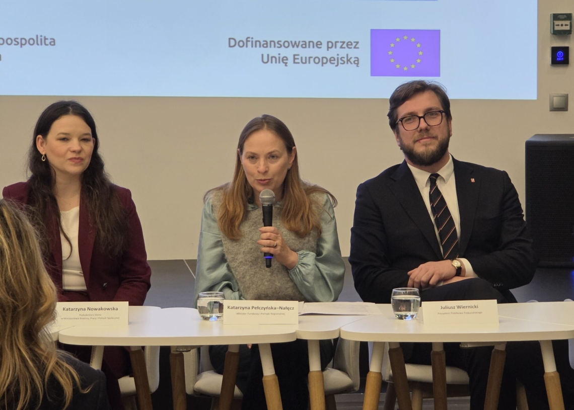 Ministra funduszy w Piotrkowie Trybunalskim. Rozmawiała z samorządowcami o pieniądzach dla Łódzkiego
