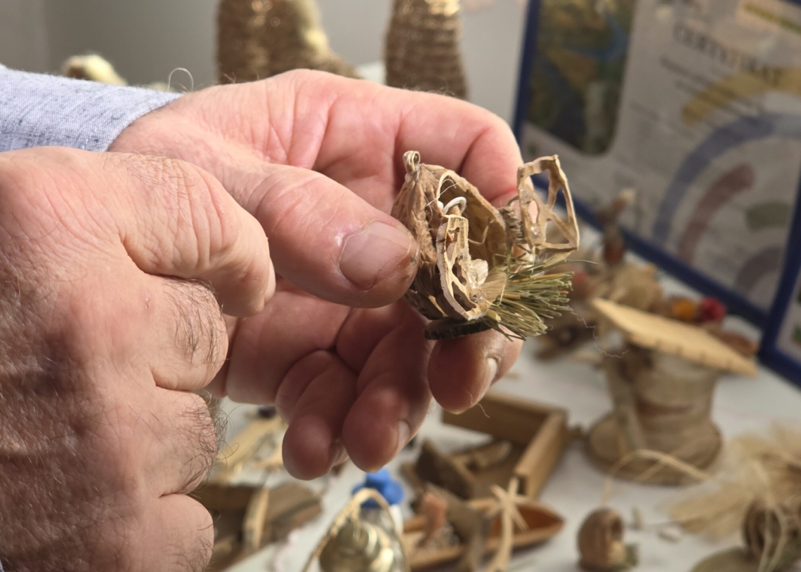 Miniaturowe szopki z naturalnych surowców