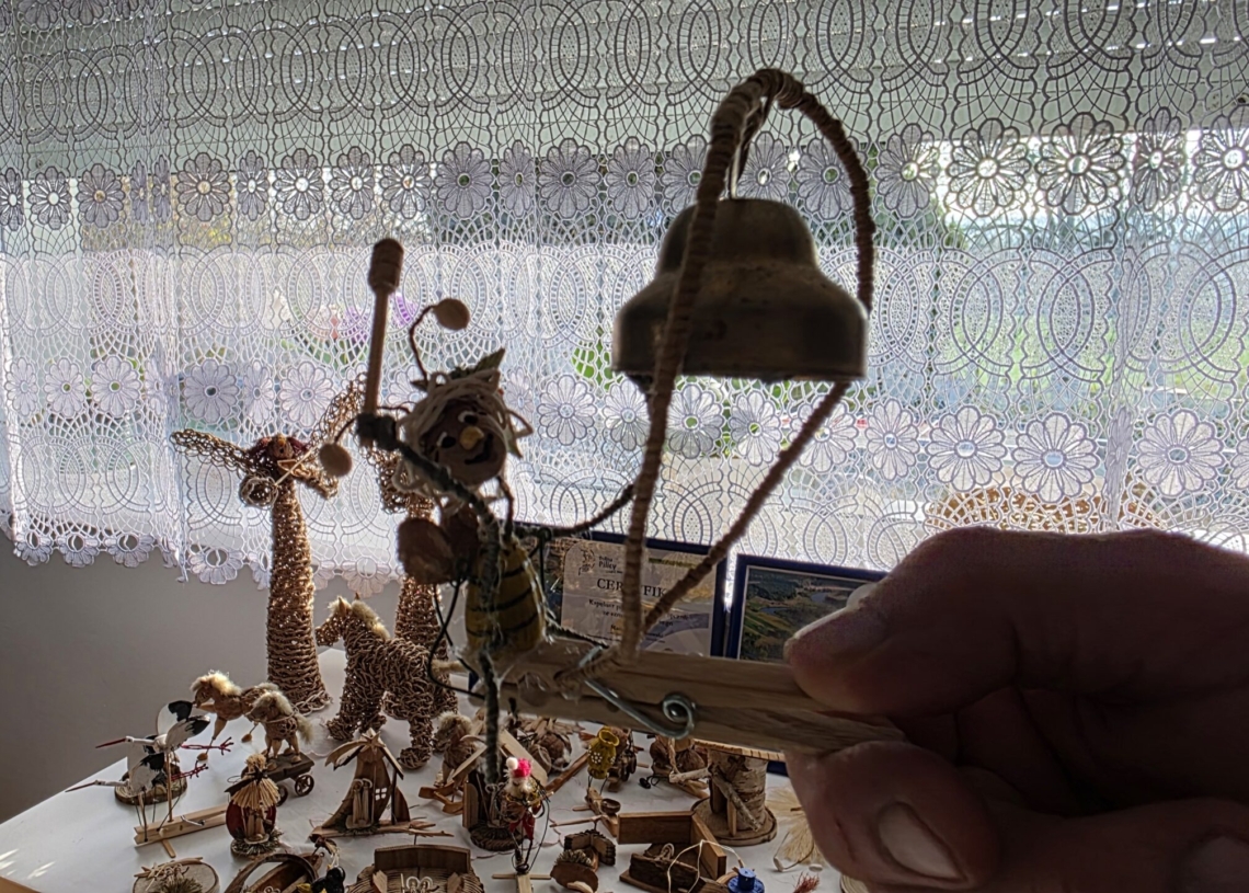 Miniaturowe szopki z naturalnych surowców