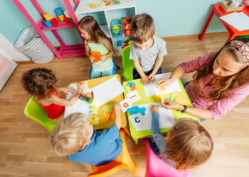 Problem z dzietnością w Kutnie. Miasto zamyka oddziały przedszkolne 7 Problem z dzietnością w Kutnie. Miasto zamyka oddziały przedszkolne