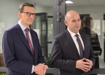 Mateusz Morawiecki odwiedził hospicjum w Piotrkowie Trybunalskim