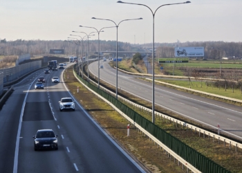 Utrudnienia na A1 między Piątkiem a Kutnem. Jeden pas zamknięty do piątku