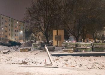 Sieradz: minipark przy Andersa nabiera kształtów. Powstanie przestrzeń do "szybkiego" wypoczynku
