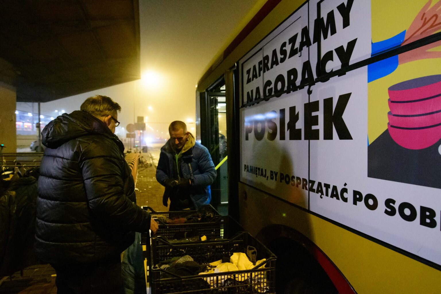 Autobus dla potrzebujacych 2025 fot Sebastian Szwajkowski 10