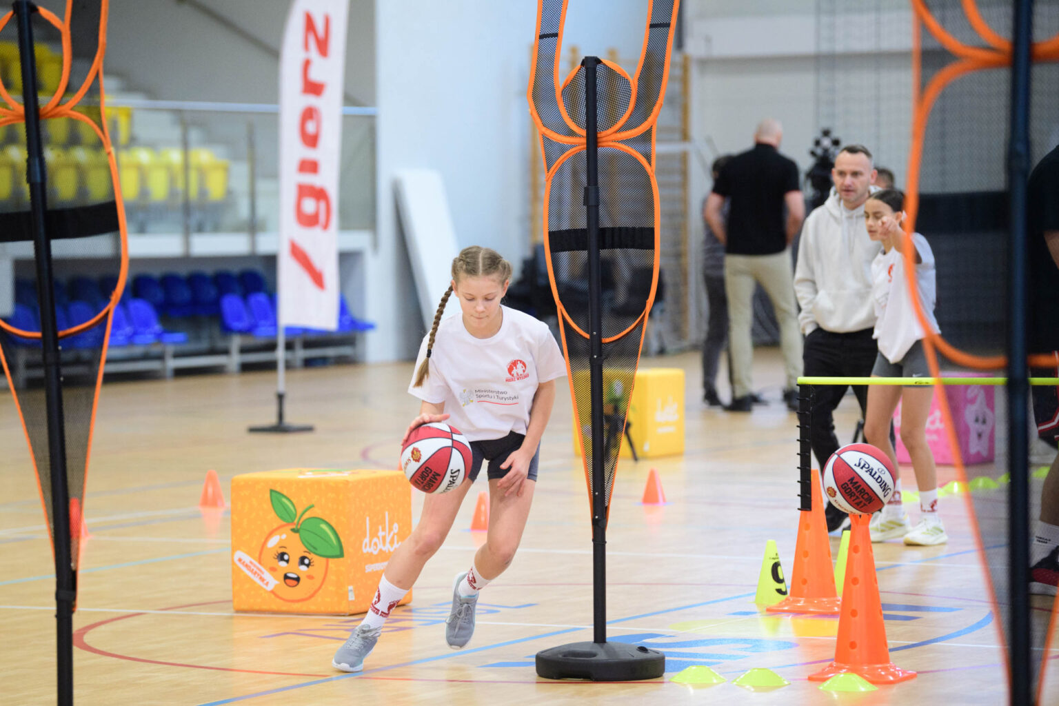 Finał Skills Challenge z Marcinem Gortatem w Zgierzu fot Sebastian Szwajkowski_10 Final Skills Challenge z Marcinem Gortatem w Zgierzu fot Sebastian Szwajkowski 10
