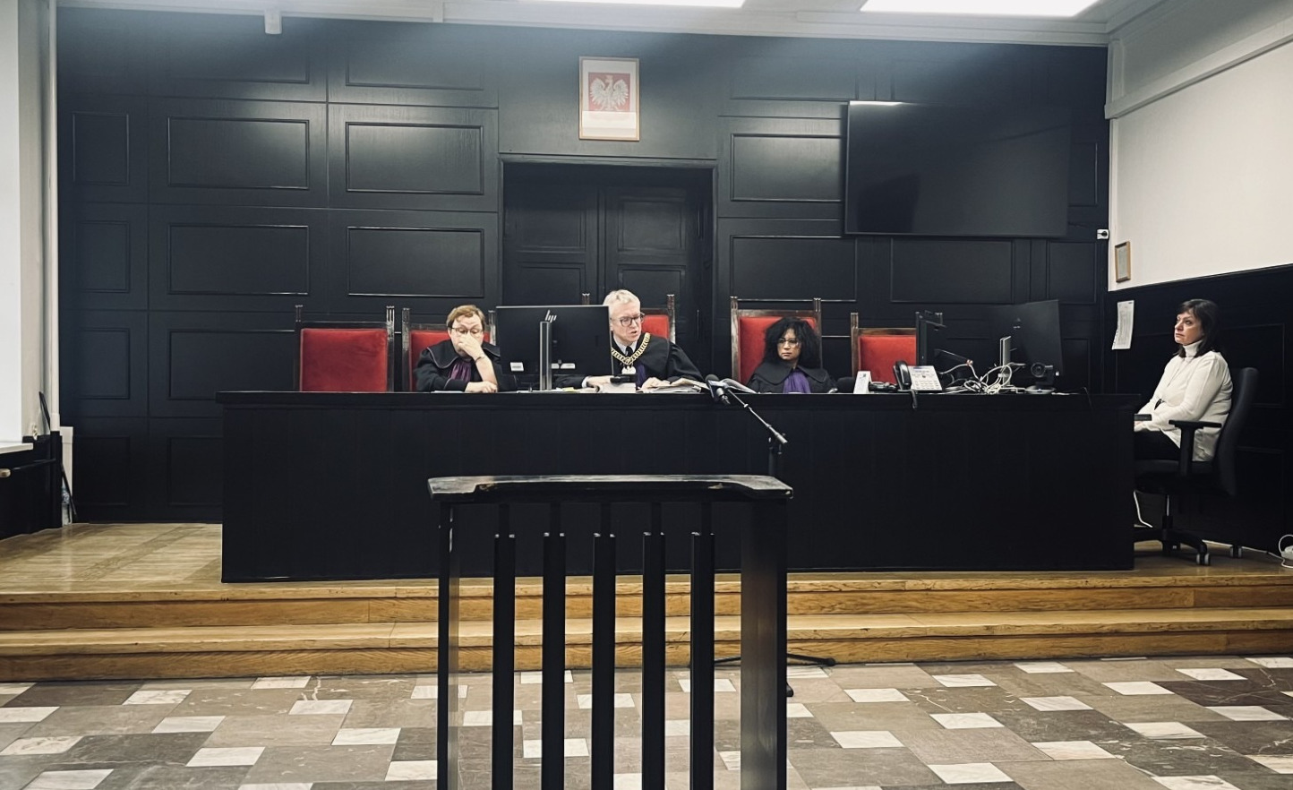 Napad z bronią na kantor w Łodzi. Tomasz A. został uniewinniony