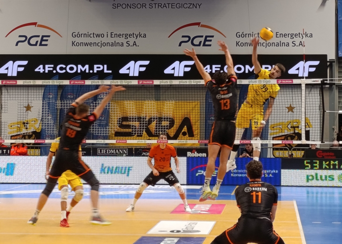 Mocny początek i zacięta końcówka. PGE GiEK Skra Bełchatów lepsza od Barkomu Każany Lwów [ZDJĘCIA]