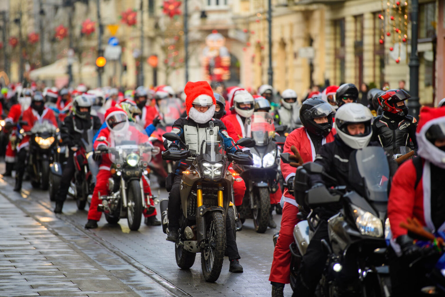 Parada Motomikolajow 2025 fot Sebastian Szwajkowski 14