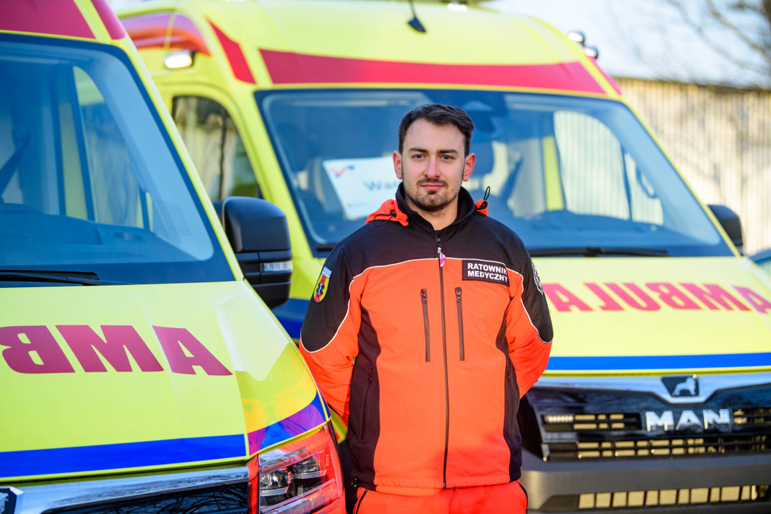 Przekazanie specjalistycznych ambulansow w WSRM fot Sebastian Szwajkowski 27