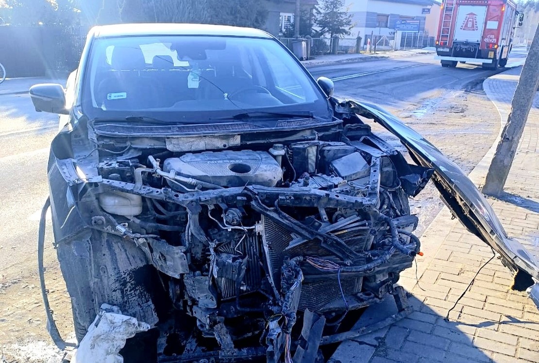 Pijana wjechała w tira. Grozi jej do 3 lat więzienia