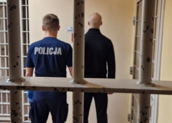 Recydywista napadł na kobietę w Pabianicach. Najbliższe 3 miesiące spędzi w areszcie