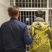 "Słodki" złodziej w rękach policji. Kradł tylko... czekolady 10 "Słodki" złodziej w rękach policji. Kradł tylko... czekolady
