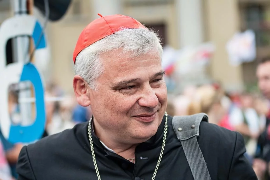 Kardynał Konrad Krajewski odznaczony przez prezydenta Ukrainy Wołodymyra Zełenskiego