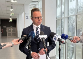 Dariusz Joński chce ukarania Węgier. Łódzki polityk zwrócił się do Komisji Europejskiej
