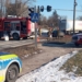 Wypadek w Pabianicach. Na ulicy rozlane paliwo