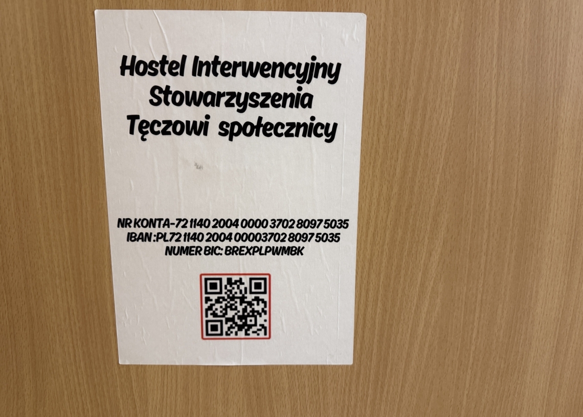 Łódzki hostel interwencyjny dla osób LGBT+ bliski zamknięcia. Społecznicy apelują o pomoc