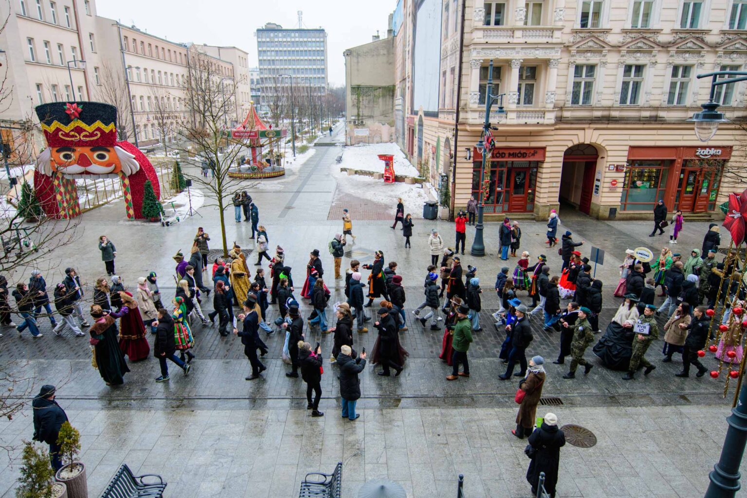 Łódź tańczy Poloneza fot Sebastian Szwajkowski_5 Lodz tanczy Poloneza fot Sebastian Szwajkowski 5
