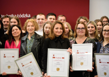 Ranking "Perspektywy 2026". Wręczono nagrody najlepszym szkołom w Łódzkiem [ZDJĘCIA]