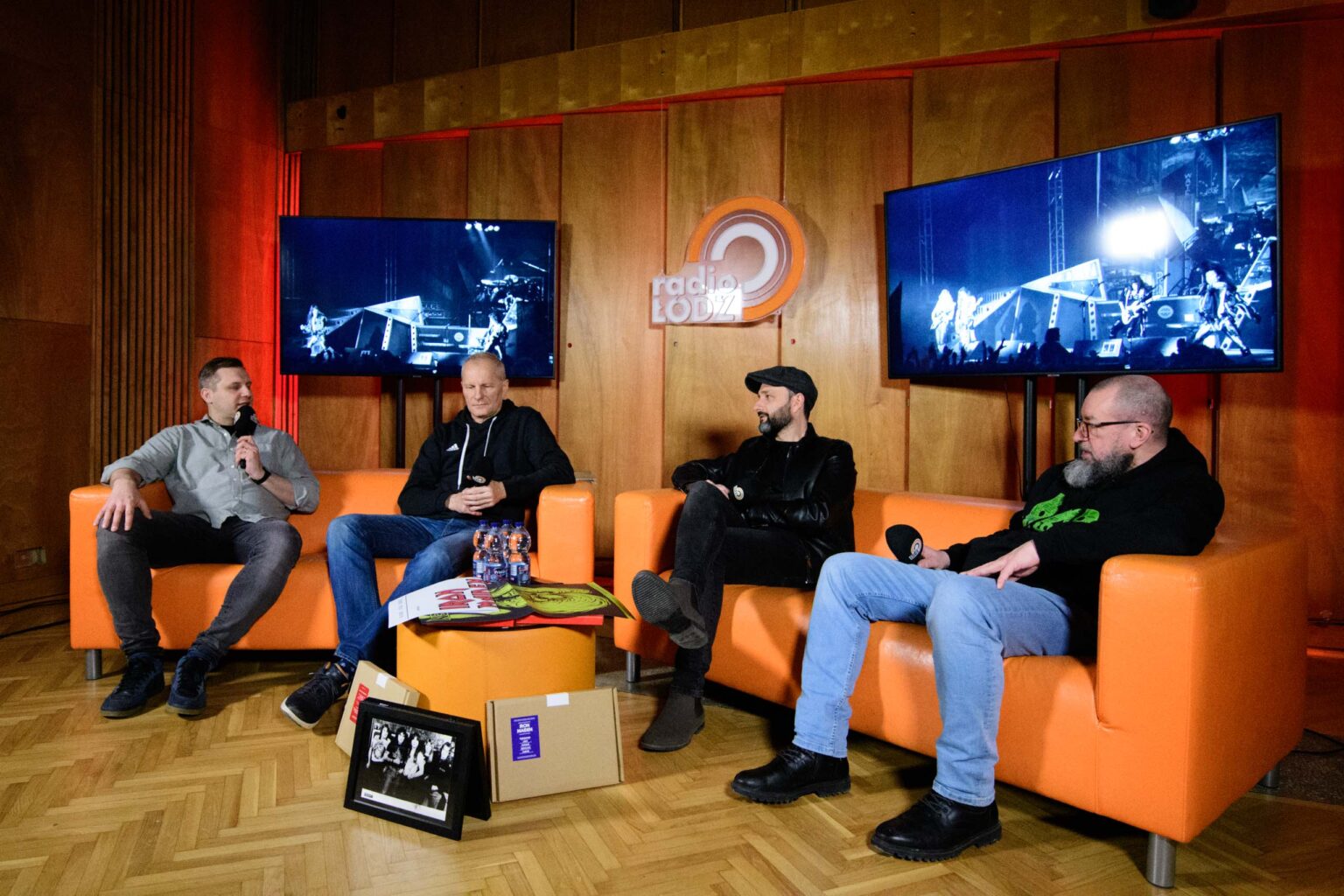 Premiera Ksiazki o Iron Maiden w Radiu Lodz fot Sebastian Szwajkowski 3
