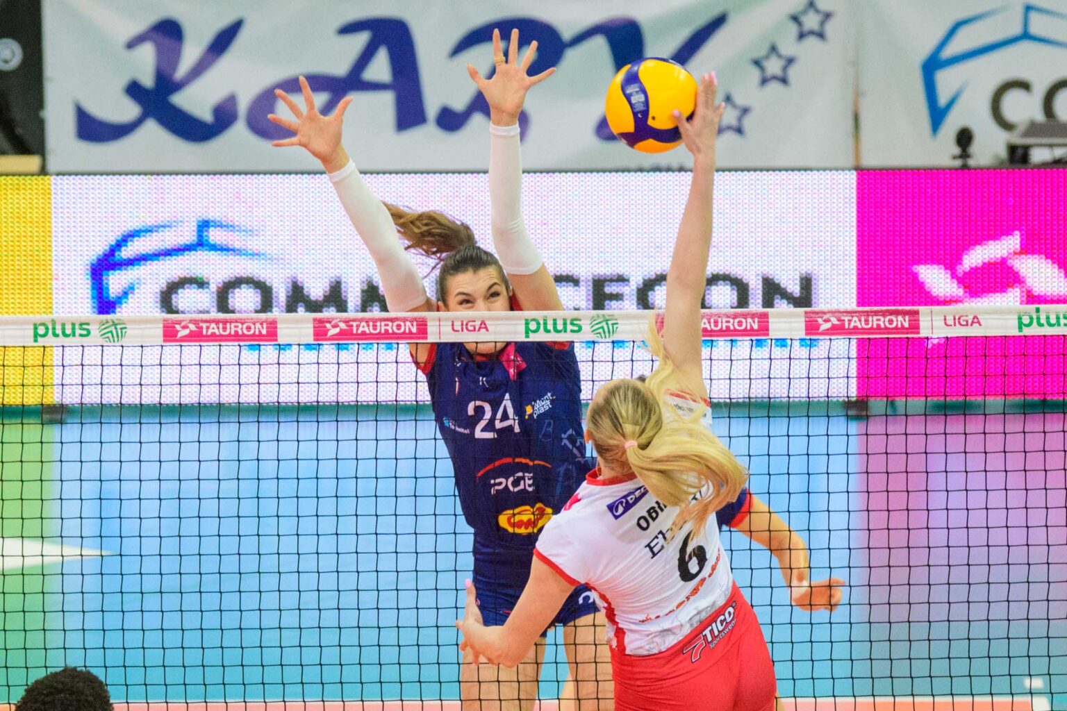 Puchar Polski Derby Lodzi LKS Commercecon vs Grot Budowlani fot Sebastian Szwajkowski 23