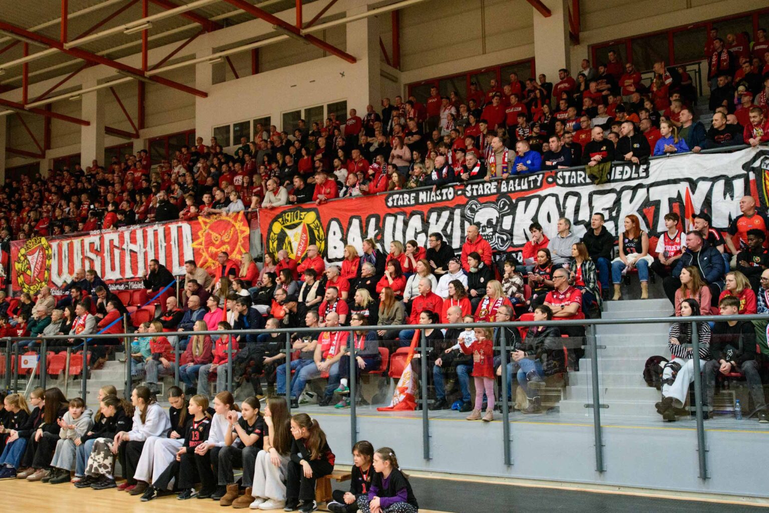 Koszykarskie derby Łodzi fot Sebastian Szwajkowski Siatkarskie derby Lodzi fot Sebastian Szwajkowski 1