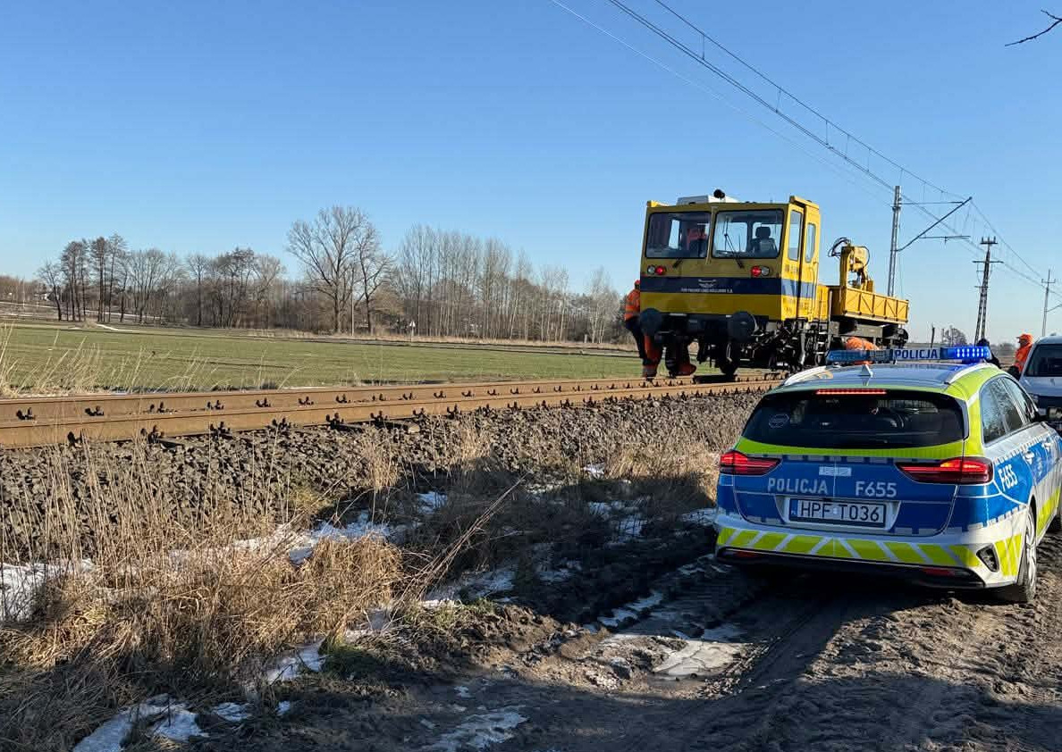Wypadek na przejeździe kolejowym w gminie Biała