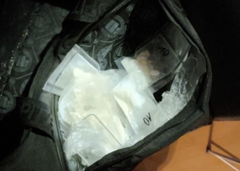 Prawie kilogram narkotyków i 10 osób zatrzymanych. Zakrojona na szeroką skalę akcja łódzkiej KWP [WIDEO]