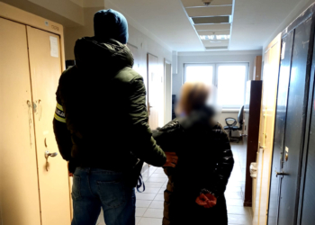 48-latka uderzyła w płot jednej z poseseji w Wolborzu. "Jechała po piwo dla siebie i męża"